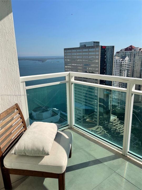 最近租的: $4,100 (2 贝兹, 2 浴室, 986 平方英尺)