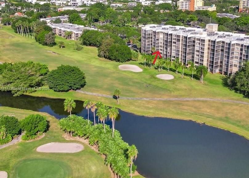 For Sale: $349,000 (2 beds, 2 baths, 1273 Square Feet)