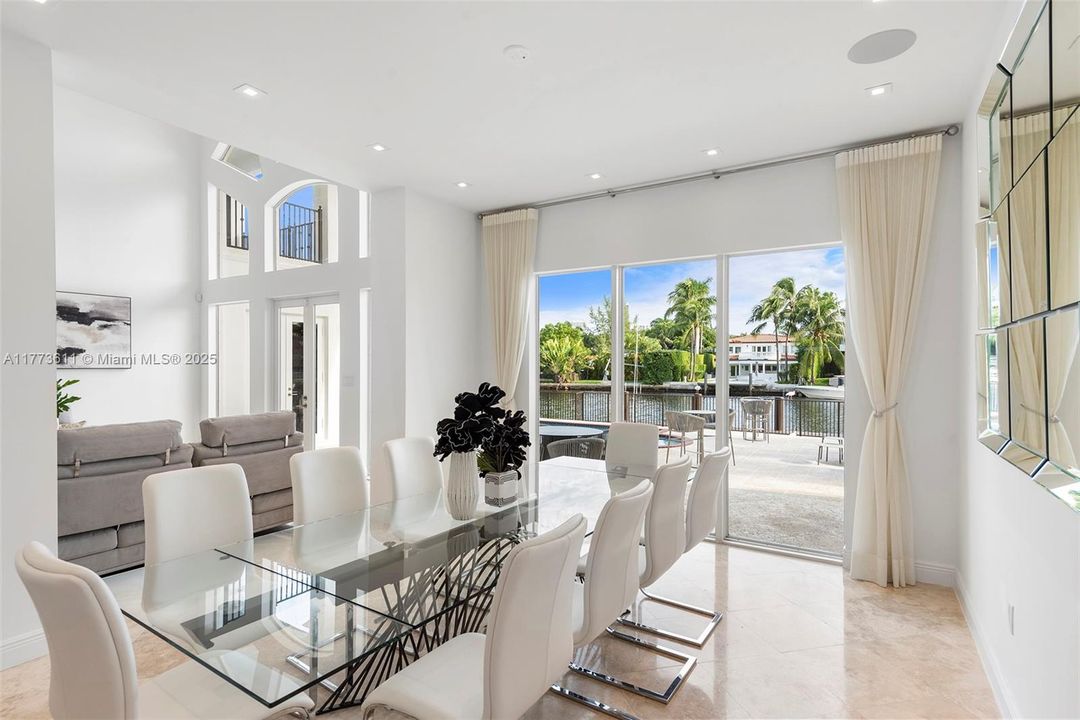 For Sale: $9,225,000 (6 beds, 5 baths, 4413 Square Feet)