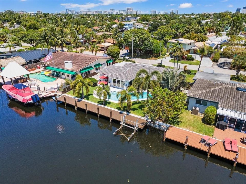 最近租的: $5,800 (3 贝兹, 2 浴室, 1593 平方英尺)