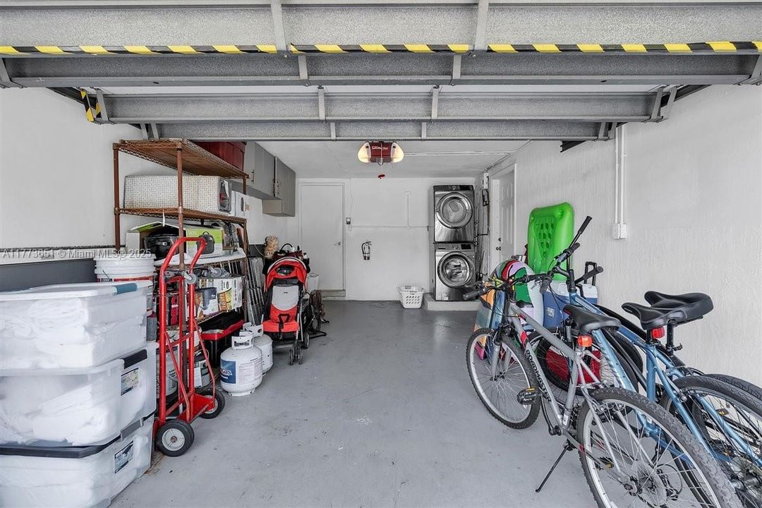 最近租的: $5,800 (3 贝兹, 2 浴室, 1593 平方英尺)