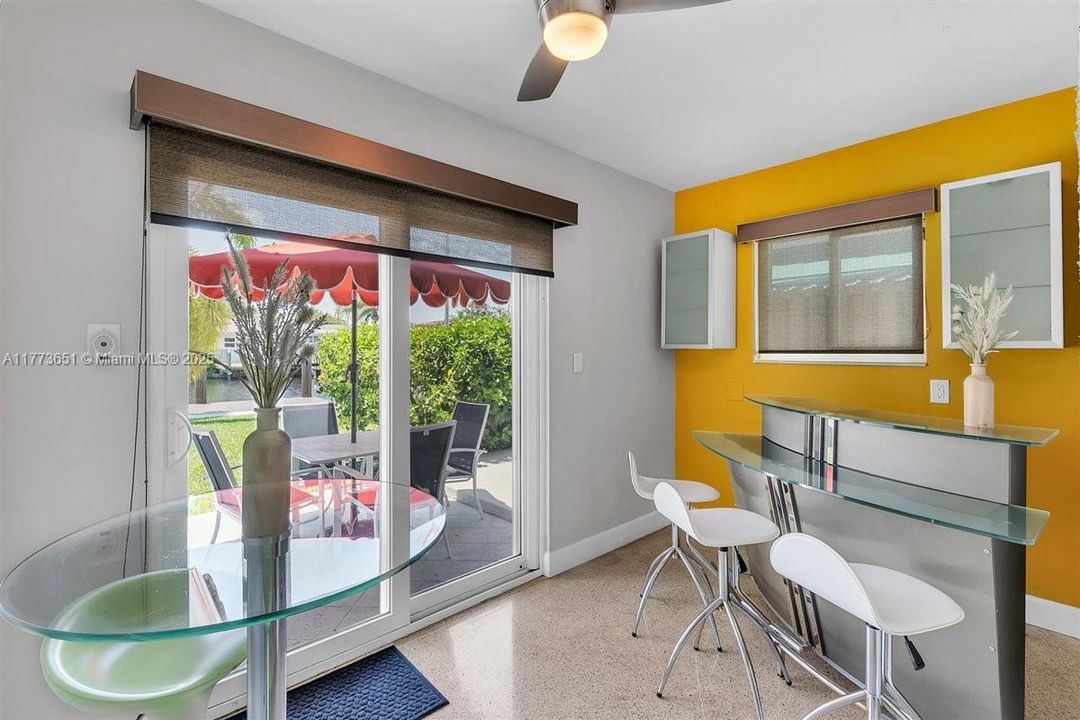 最近租的: $5,800 (3 贝兹, 2 浴室, 1593 平方英尺)