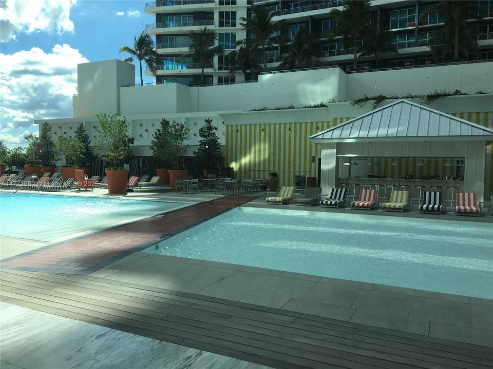 Recently Rented: $5,100 (2 beds, 2 baths, 1362 Square Feet)