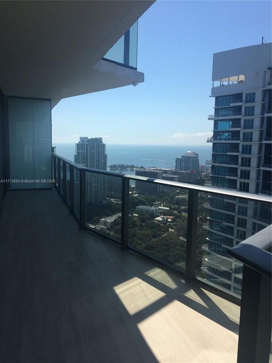 Recently Rented: $5,100 (2 beds, 2 baths, 1362 Square Feet)