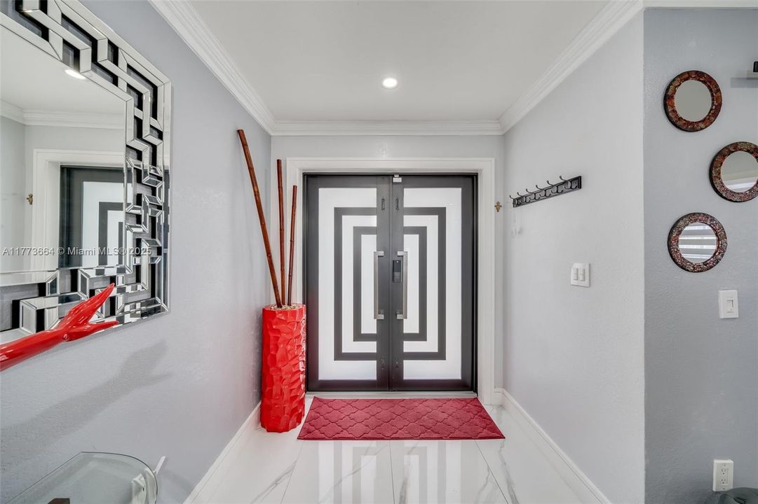 Recently Sold: $764,900 (3 beds, 3 baths, 1820 Square Feet)