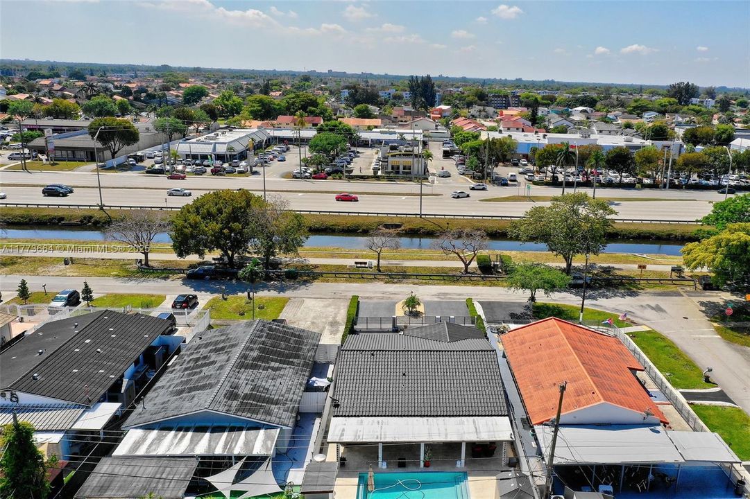 Recently Sold: $764,900 (3 beds, 3 baths, 1820 Square Feet)