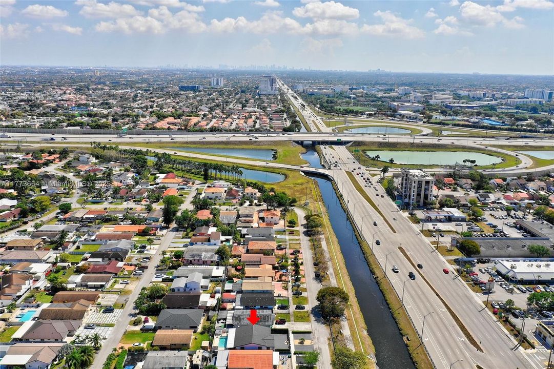 Recently Sold: $764,900 (3 beds, 3 baths, 1820 Square Feet)