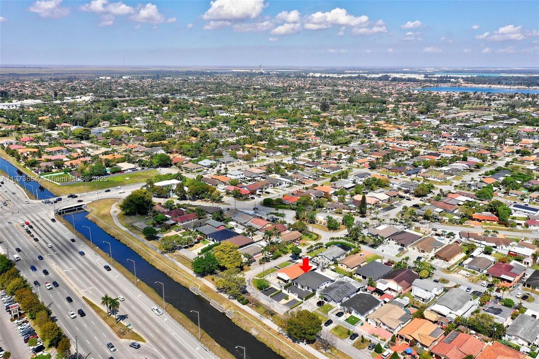 Recently Sold: $764,900 (3 beds, 3 baths, 1820 Square Feet)