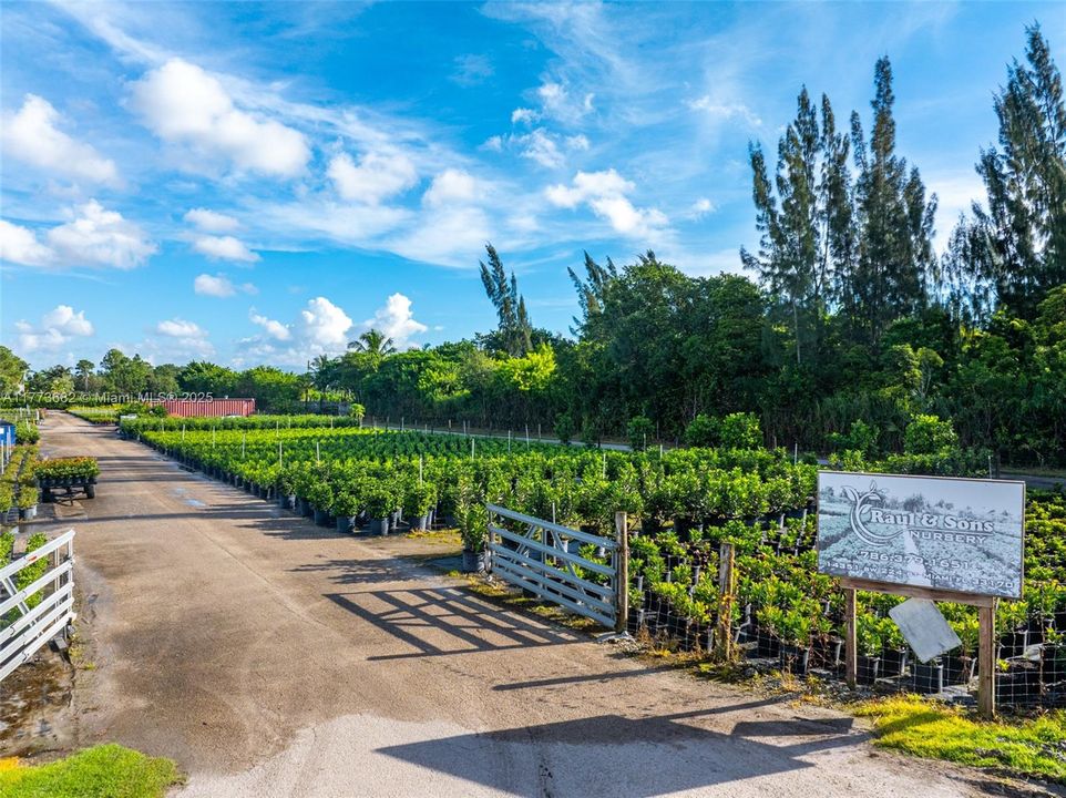 最近售出: $1,750,000 (0 贝兹, 0 浴室, 0 平方英尺)