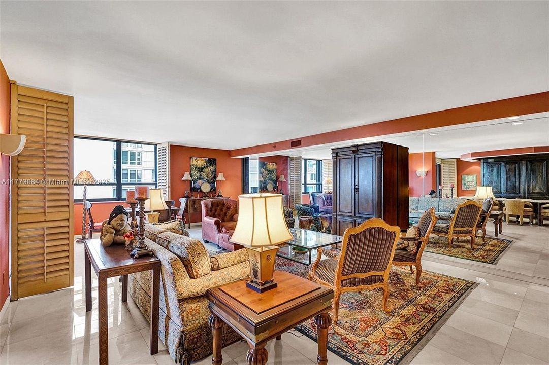 En Venta: $1,480,000 (2 camas, 2 baños, 2018 Pies cuadrados)