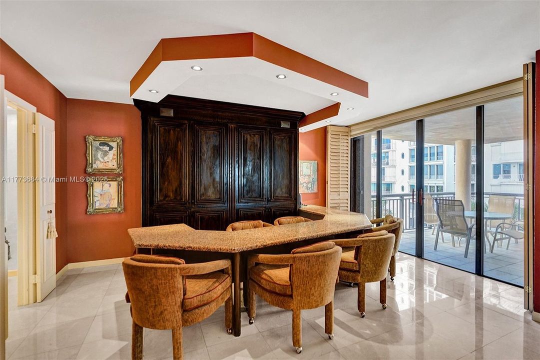 En Venta: $1,480,000 (2 camas, 2 baños, 2018 Pies cuadrados)