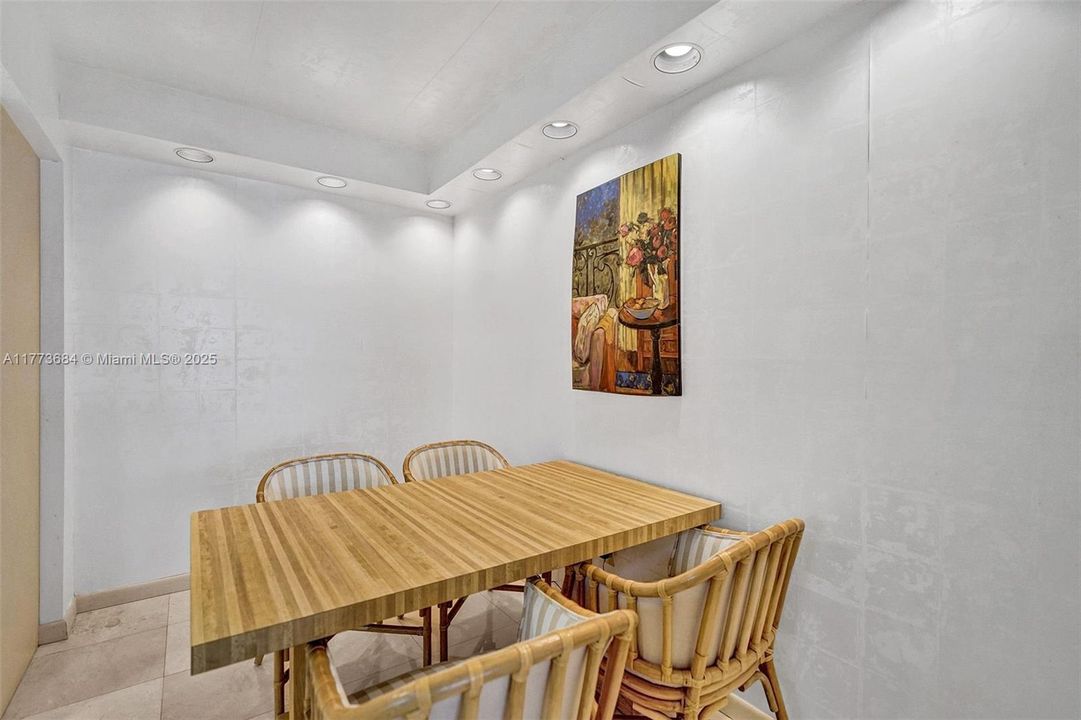 En Venta: $1,480,000 (2 camas, 2 baños, 2018 Pies cuadrados)