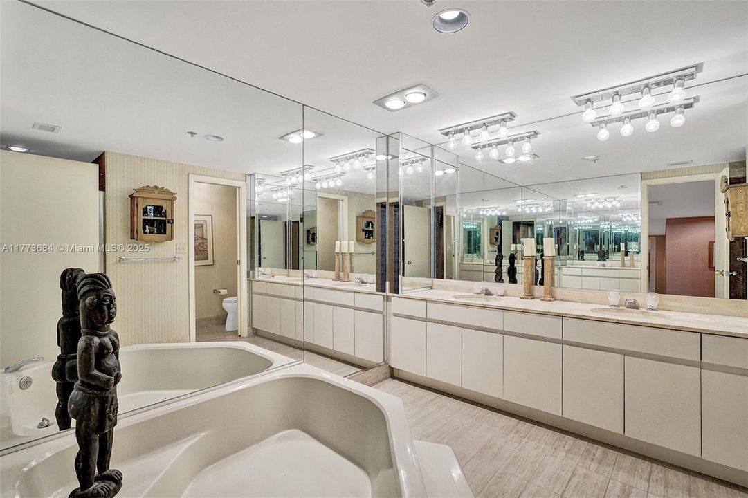 En Venta: $1,480,000 (2 camas, 2 baños, 2018 Pies cuadrados)