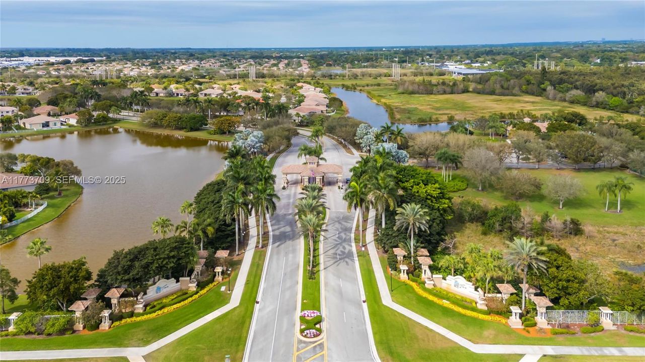 En Venta: $649,000 (3 camas, 2 baños, 1691 Pies cuadrados)