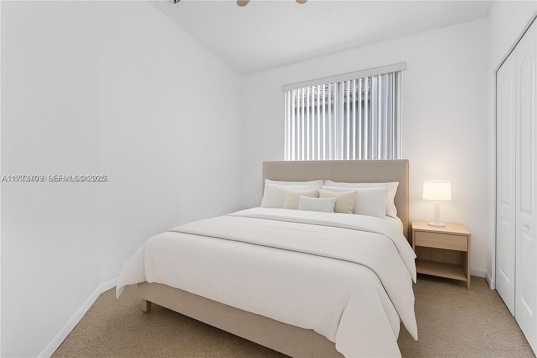 En Venta: $649,000 (3 camas, 2 baños, 1691 Pies cuadrados)