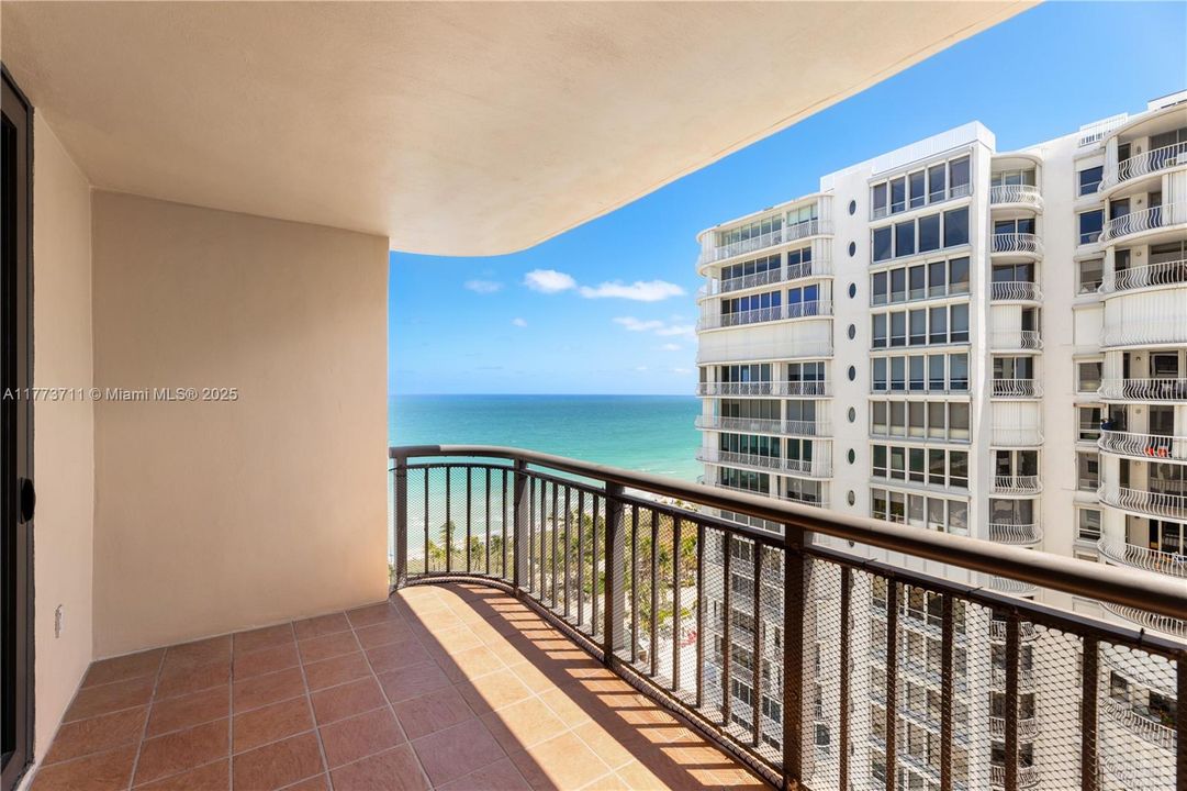 En Venta: $4,500,000 (4 camas, 4 baños, 4706 Pies cuadrados)