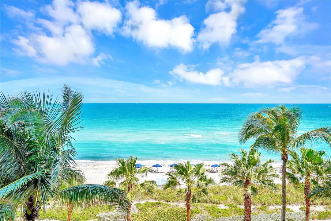 最近租的: $21,950 (4 贝兹, 4 浴室, 3750 平方英尺)