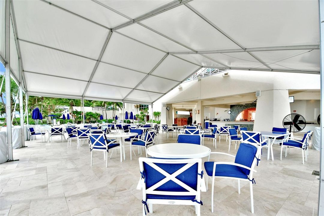 最近租的: $21,950 (4 贝兹, 4 浴室, 3750 平方英尺)