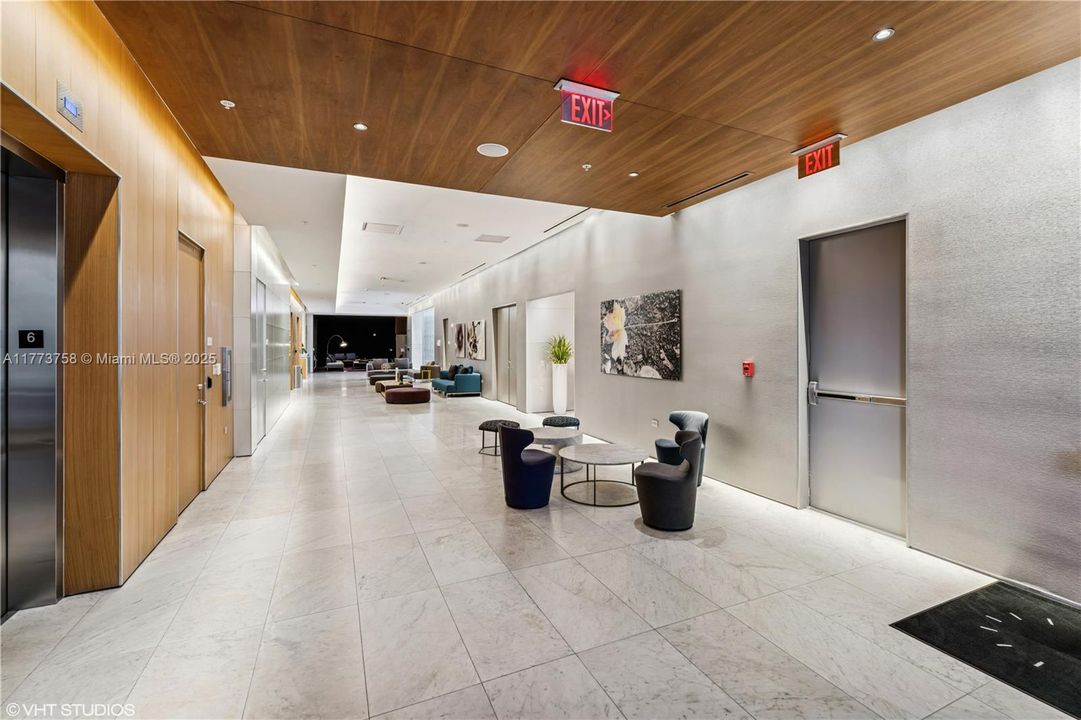 最近租的: $6,150 (2 贝兹, 2 浴室, 1383 平方英尺)