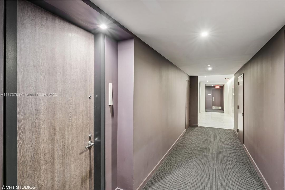 最近租的: $6,150 (2 贝兹, 2 浴室, 1383 平方英尺)