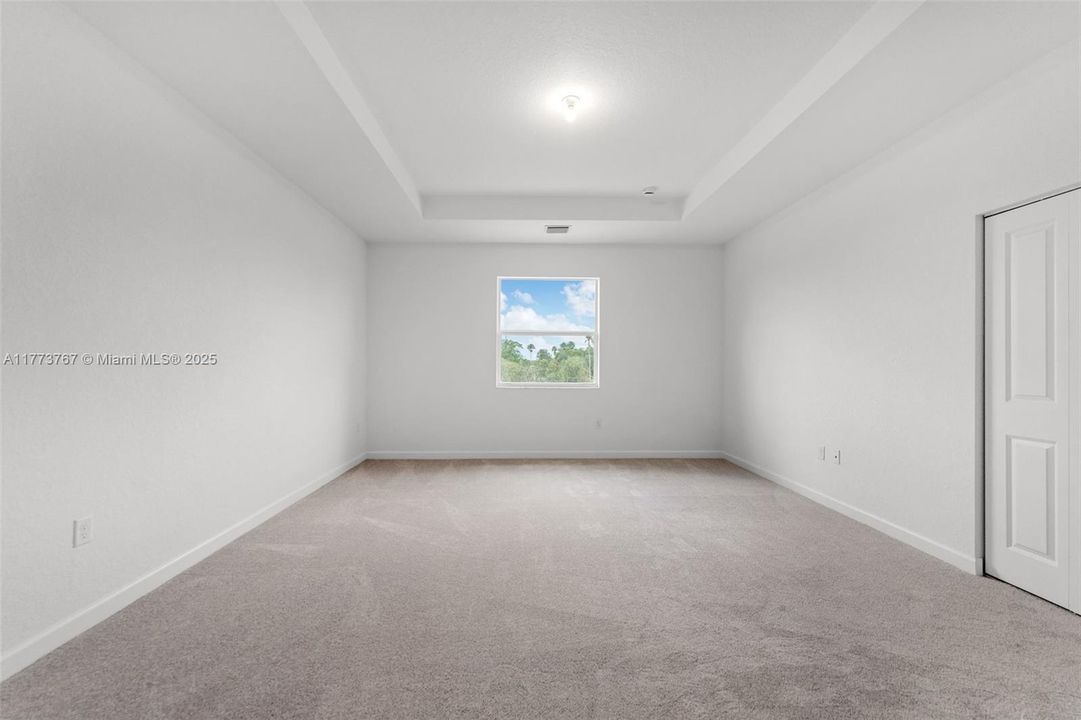 Active With Contract: $4,600 (5 beds, 3 baths, 3105 Square Feet)