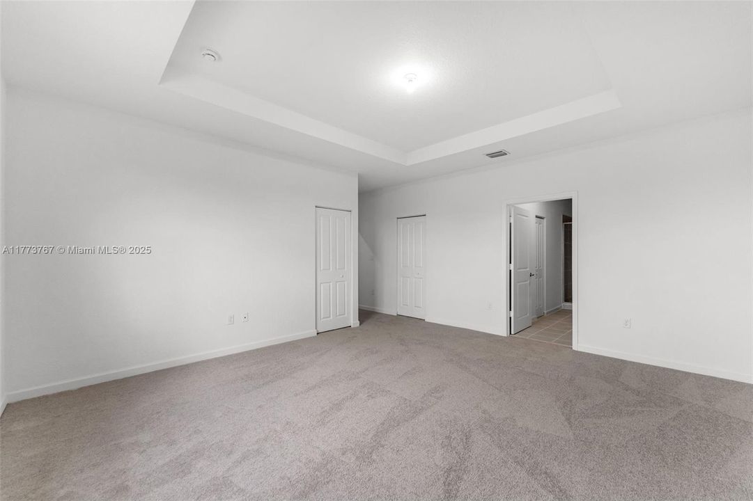 Active With Contract: $4,600 (5 beds, 3 baths, 3105 Square Feet)