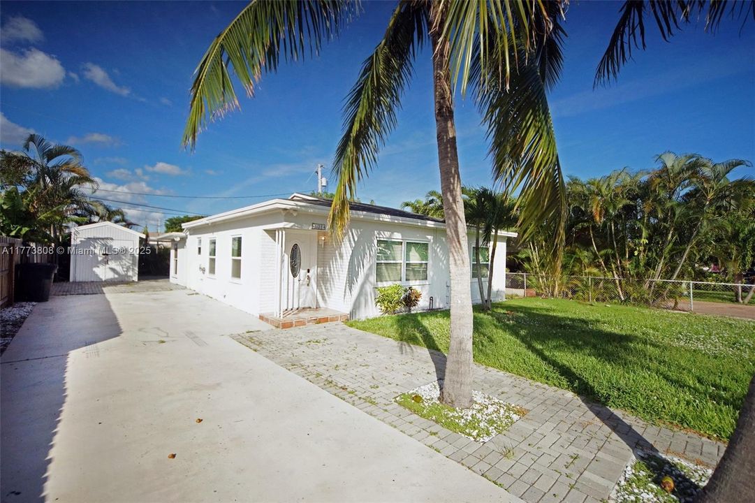 For Sale: $595,500 (3 beds, 2 baths, 0 Square Feet)