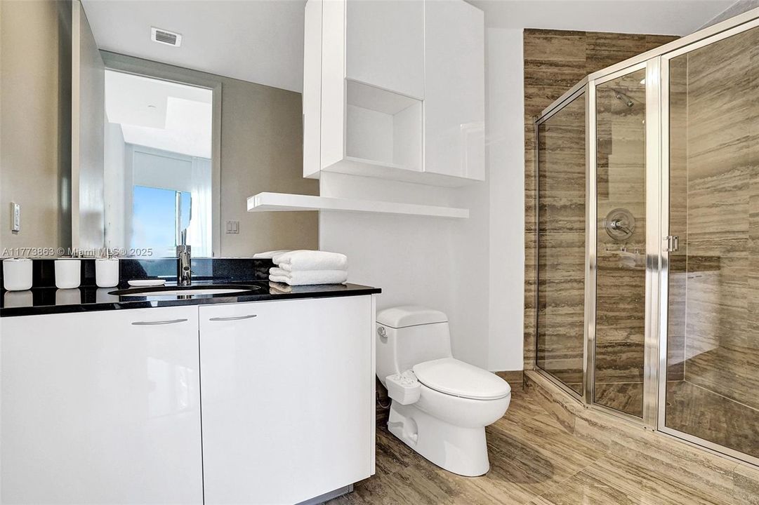 最近租的: $7,500 (3 贝兹, 3 浴室, 1962 平方英尺)