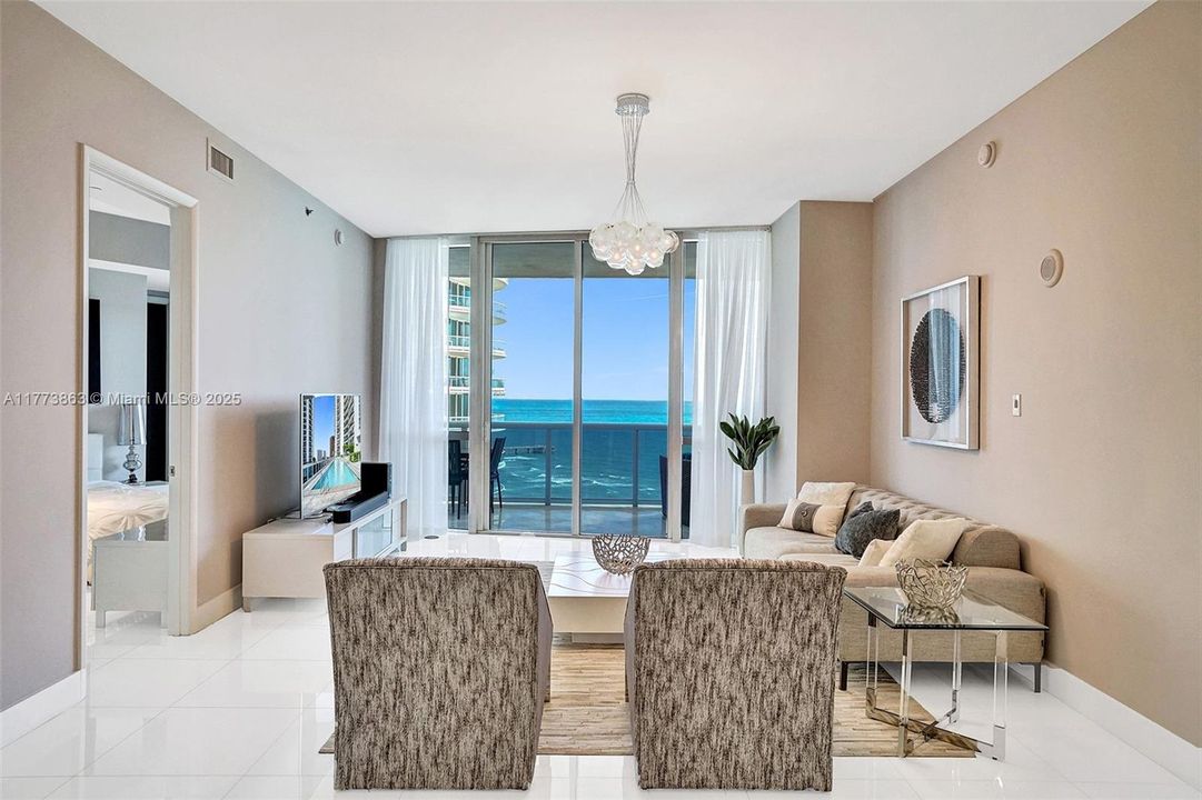 最近租的: $7,500 (3 贝兹, 3 浴室, 1962 平方英尺)