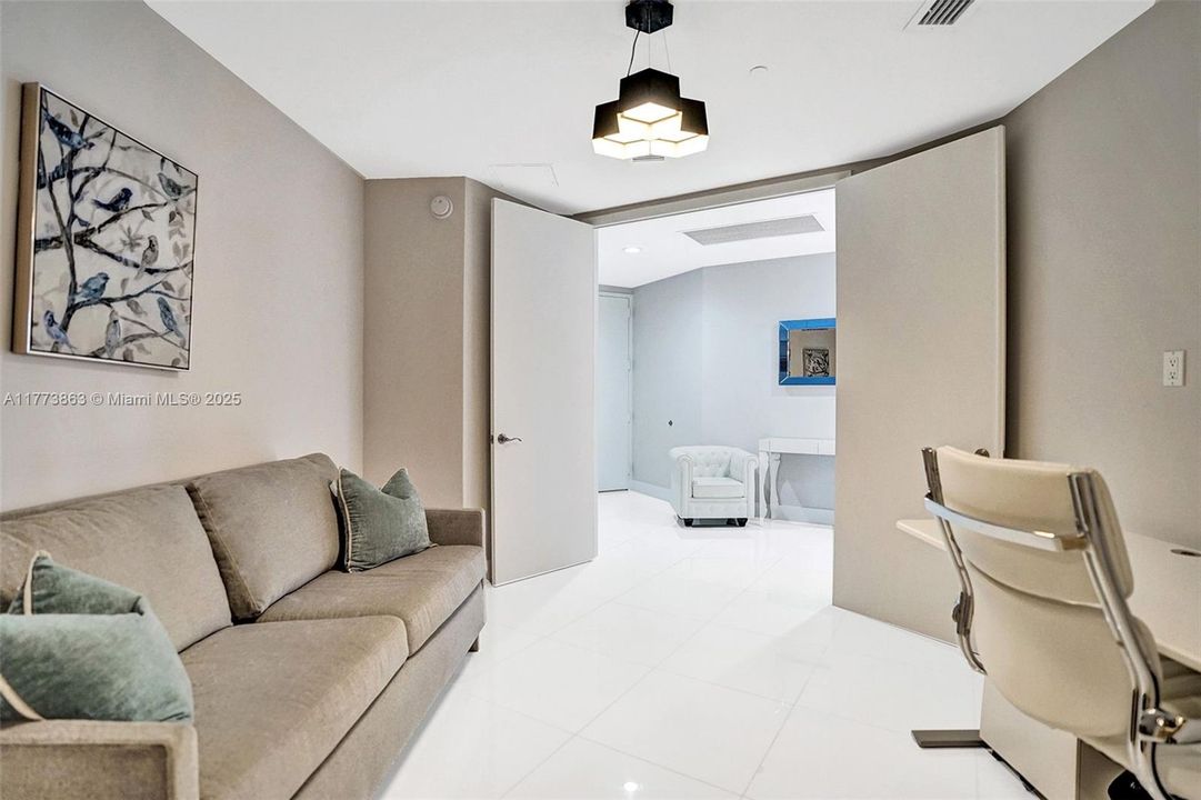 最近租的: $7,500 (3 贝兹, 3 浴室, 1962 平方英尺)