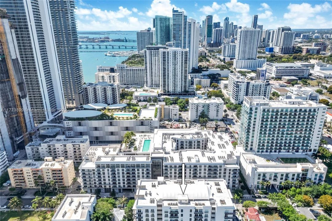 Recently Sold: $349,000 (1 beds, 1 baths, 822 Square Feet)