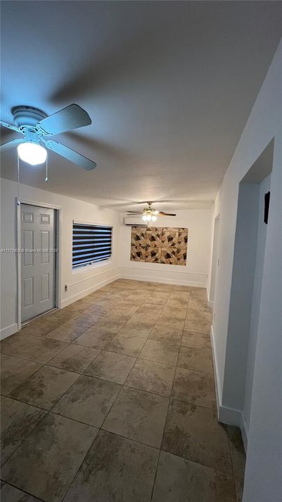 Недавно арендовано: $1,700 (1 спален, 1 ванн, 1349 Квадратных фут)