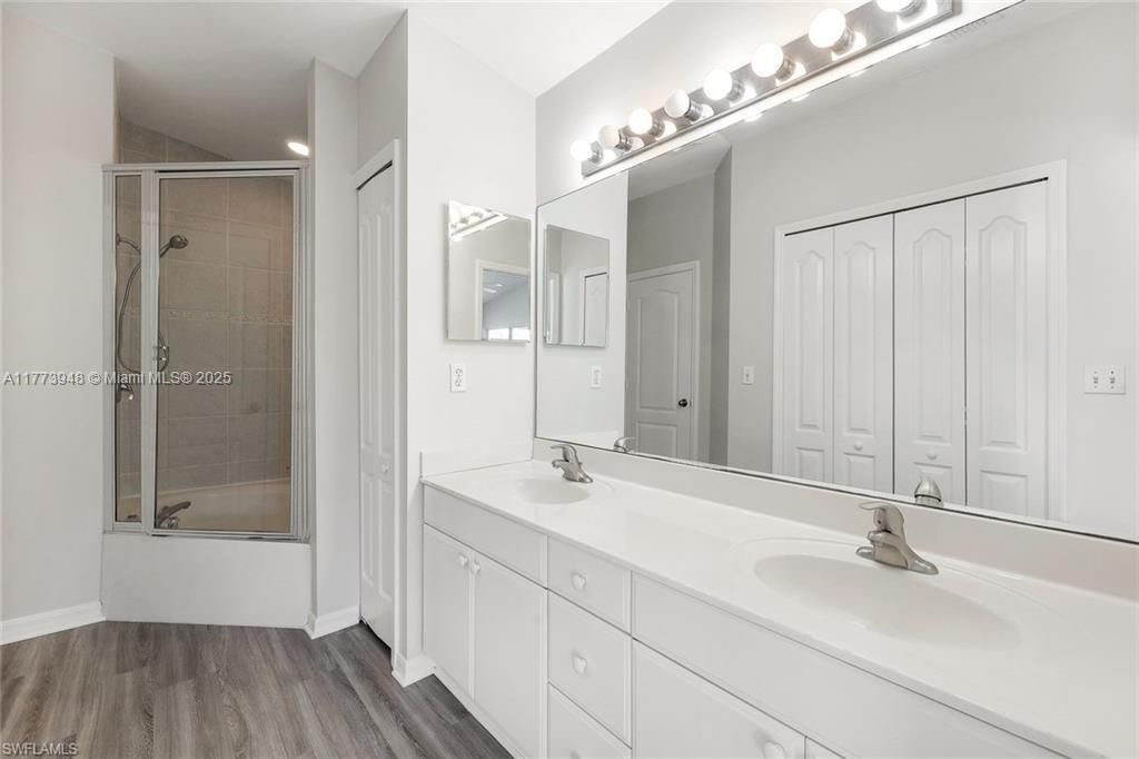 最近售出: $675,000 (3 贝兹, 3 浴室, 1687 平方英尺)