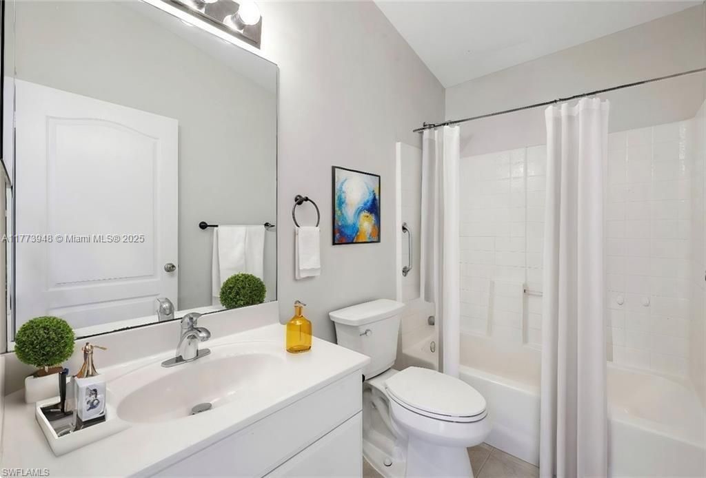 最近售出: $675,000 (3 贝兹, 3 浴室, 1687 平方英尺)