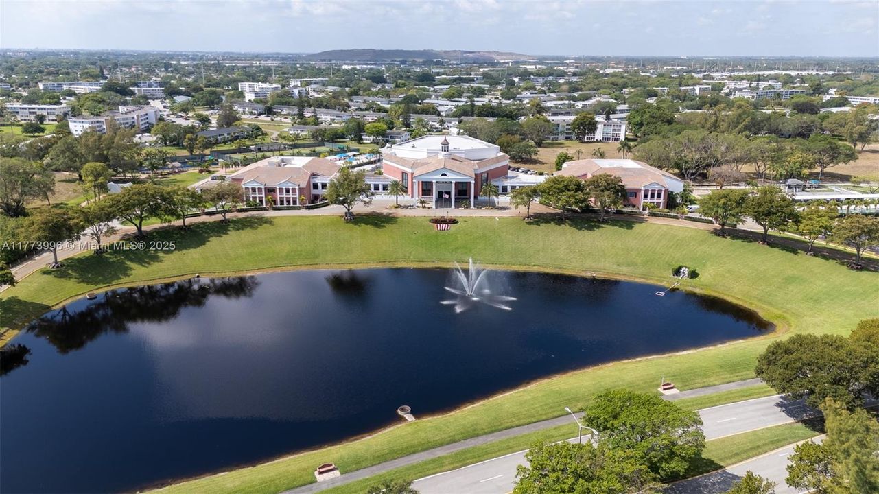 Recently Sold: $109,000 (1 beds, 1 baths, 738 Square Feet)