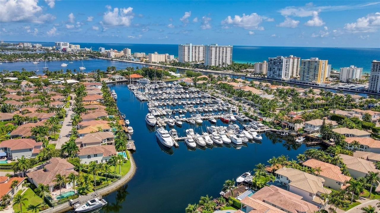 Recientemente alquilado: $6,200 (3 camas, 3 baños, 2090 Pies cuadrados)