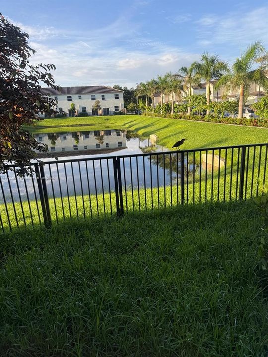 En Venta: $538,900 (3 camas, 2 baños, 1636 Pies cuadrados)