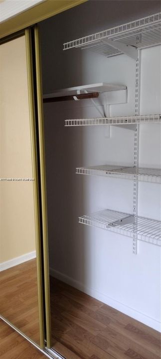 Recently Rented: $2,700 (2 beds, 2 baths, 977 Square Feet)