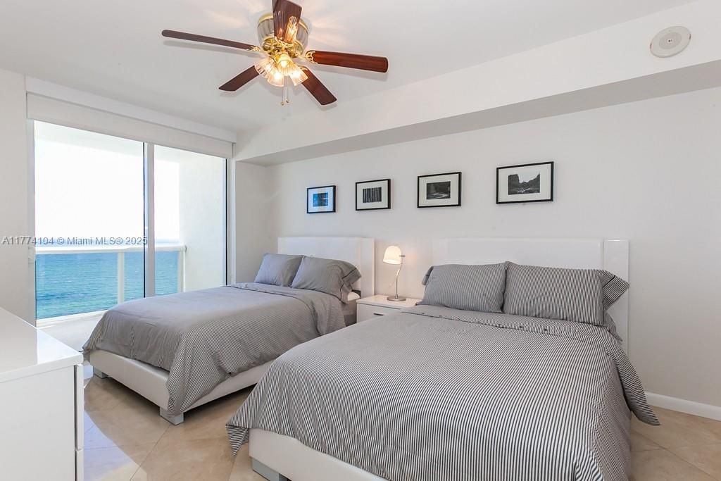 Recently Rented: $6,000 (3 beds, 3 baths, 1841 Square Feet)