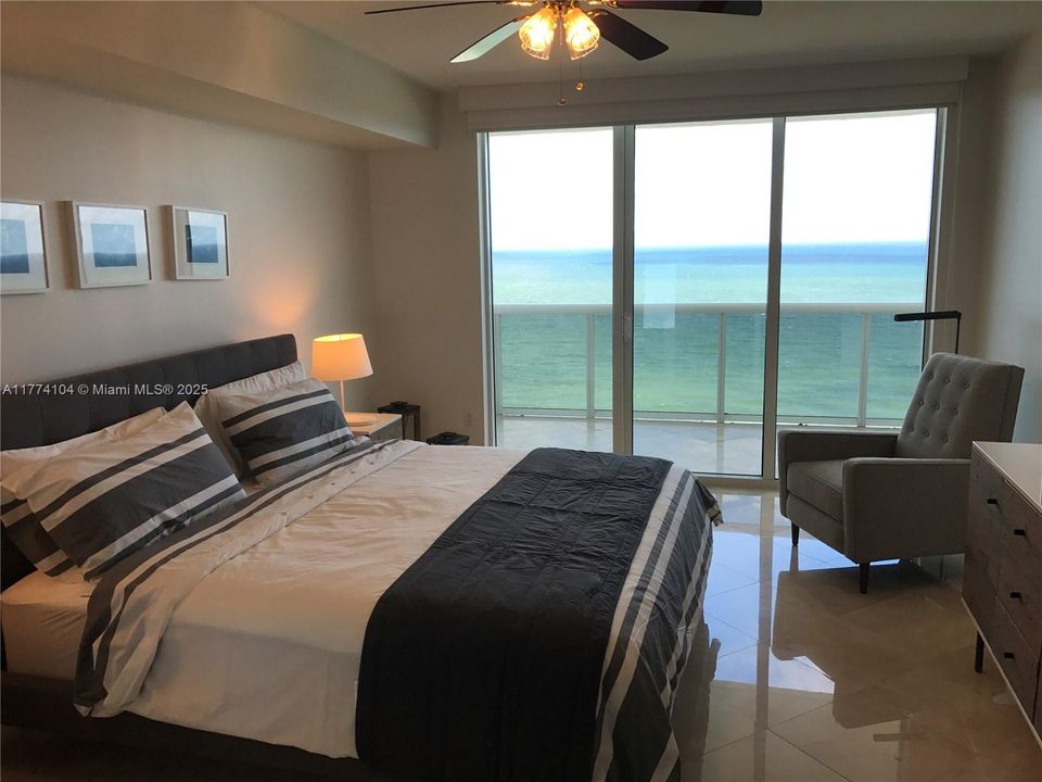 Recently Rented: $6,000 (3 beds, 3 baths, 1841 Square Feet)