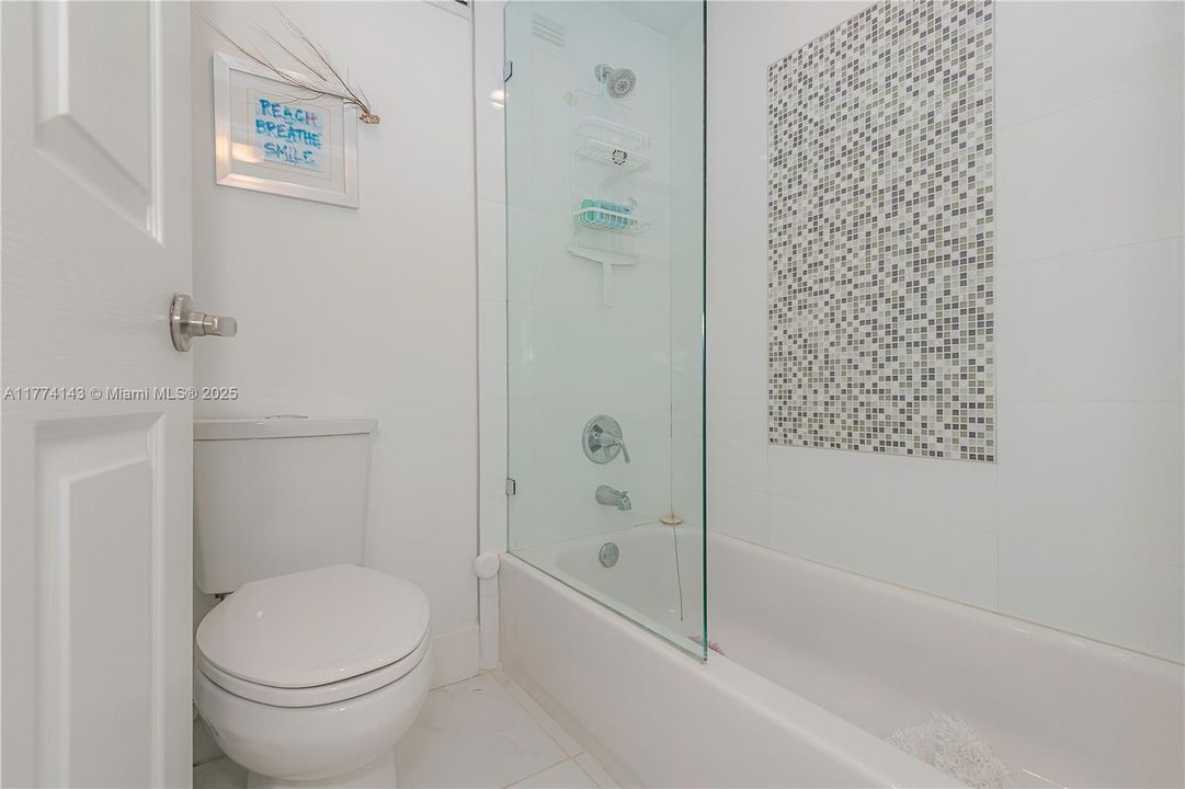 Recently Rented: $3,500 (2 beds, 2 baths, 1334 Square Feet)