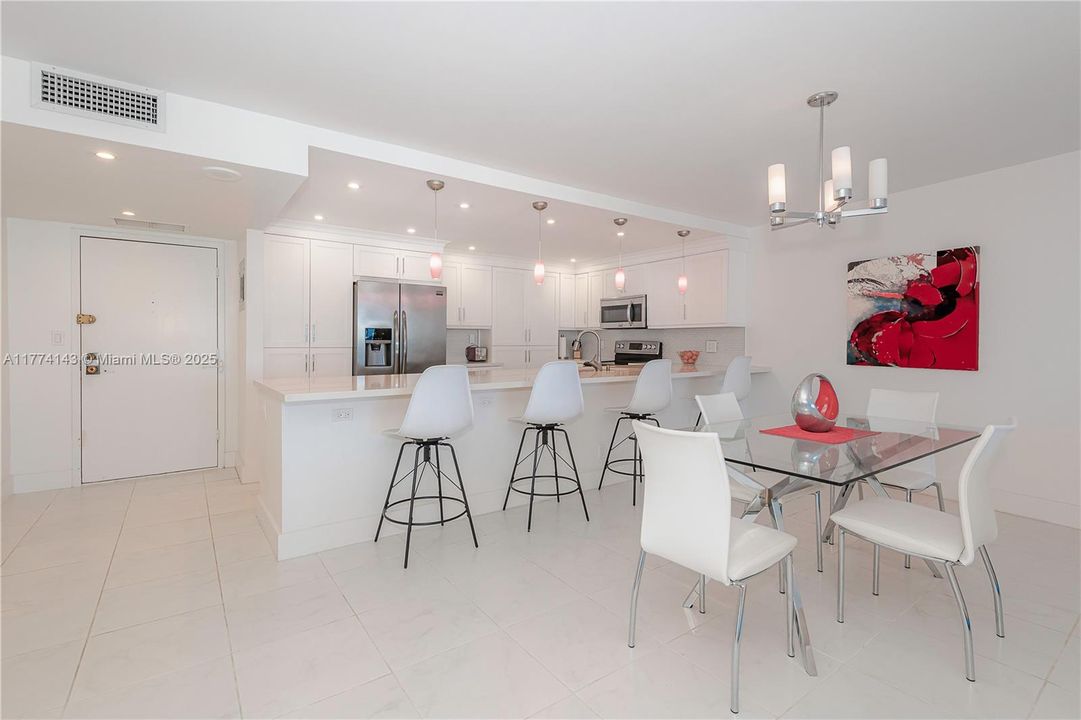 Recently Rented: $3,500 (2 beds, 2 baths, 1334 Square Feet)