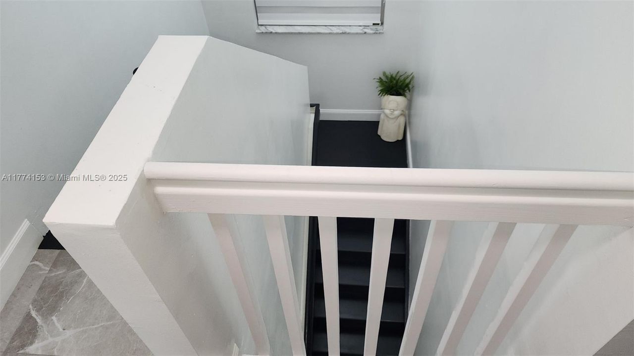 Recently Rented: $4,200 (5 beds, 3 baths, 1814 Square Feet)