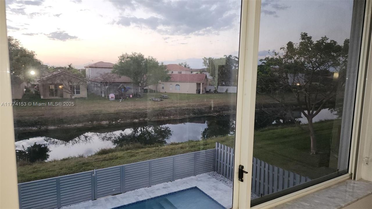 Recently Rented: $4,200 (5 beds, 3 baths, 1814 Square Feet)