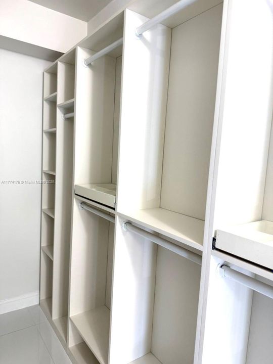 custom closets