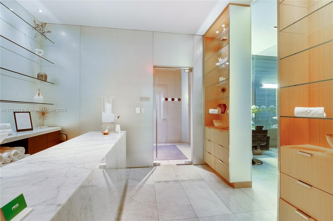 最近租的: $6,250 (2 贝兹, 2 浴室, 1200 平方英尺)