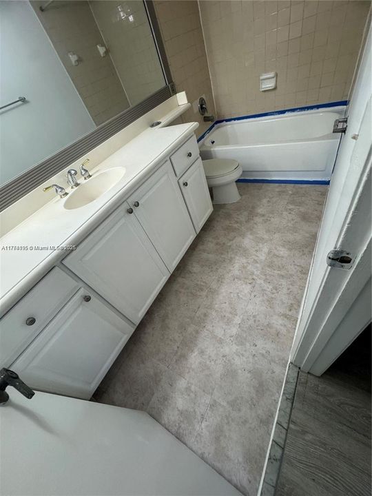 Recently Rented: $2,200 (3 beds, 2 baths, 0 Square Feet)