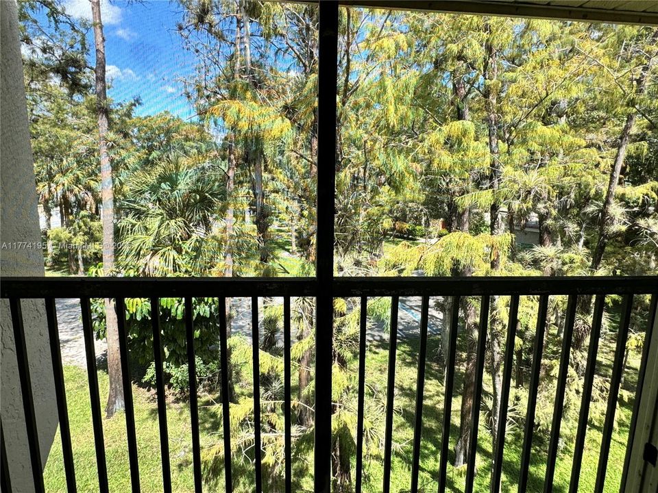 Recently Rented: $2,200 (3 beds, 2 baths, 0 Square Feet)