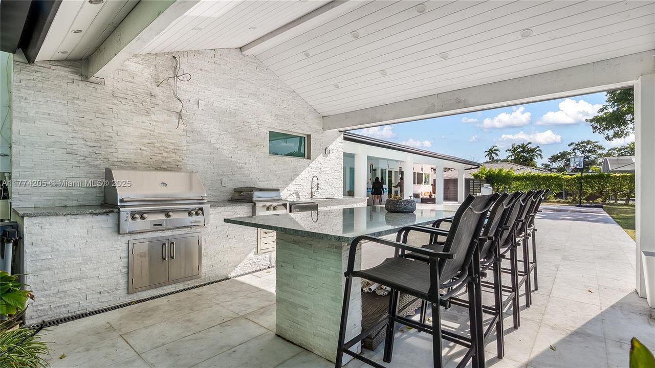 For Sale: $2,800,000 (6 beds, 3 baths, 3743 Square Feet)
