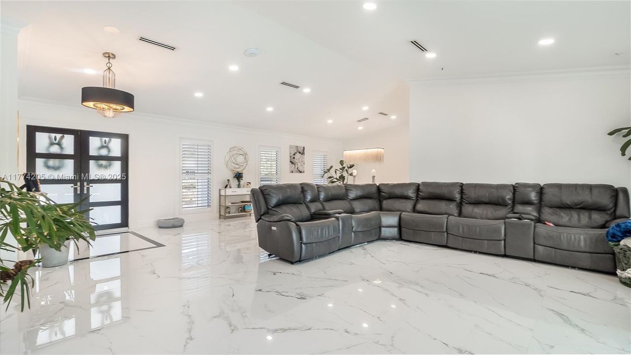 For Sale: $2,800,000 (6 beds, 3 baths, 3743 Square Feet)